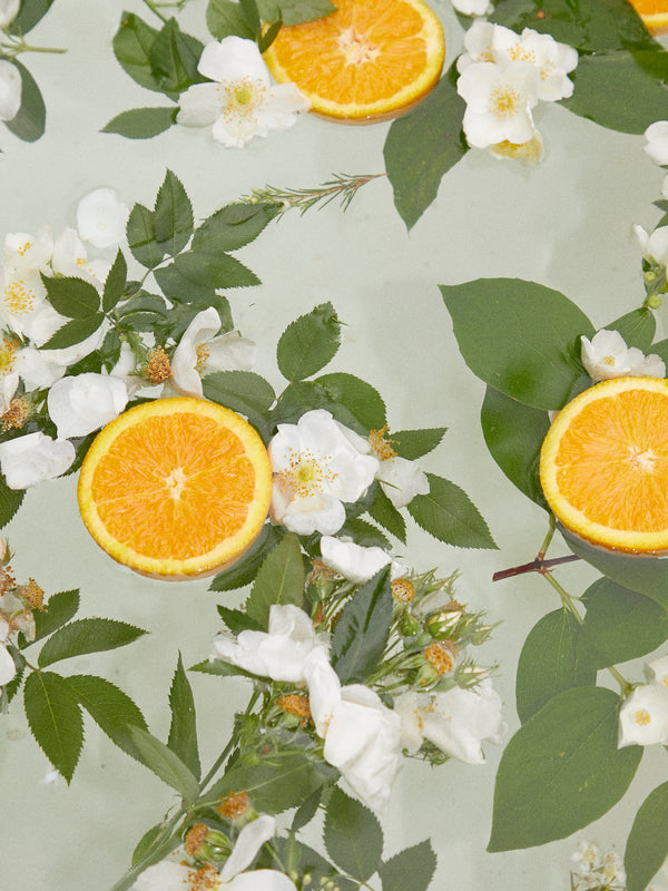 Vitamine C pour la Peau : Les Bienfaits des Oranges Révélés