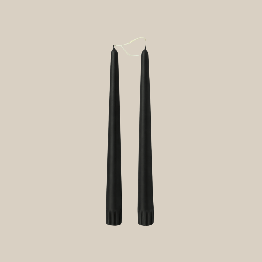 Duo de chandelles effilées noires 18"