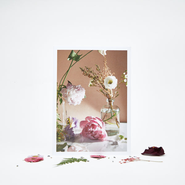 Flower Confetti Greeting Card - To congratulate